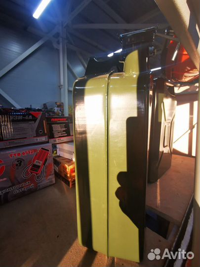 Канистра металлическая на 20 л