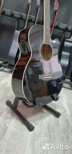 Электроакустическая гитара