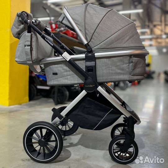 Коляска 2 в 1 luxmom 750 (серый)