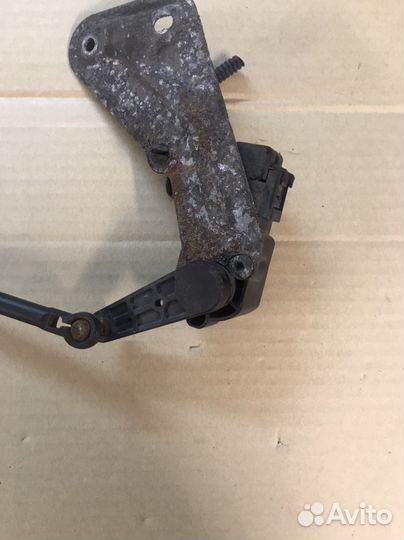 Датчик дорожного просвета Mercedes W212