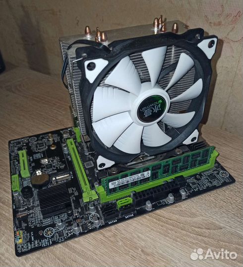 Комплект материнская плата lga 2011, e5 2689, 16gb