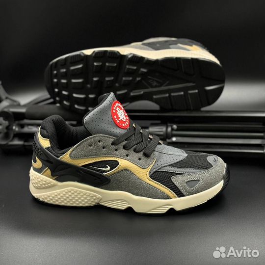 Кроссовки Nike Доставка