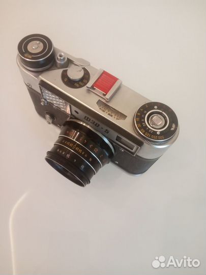 Пленочный фотоаппарат 