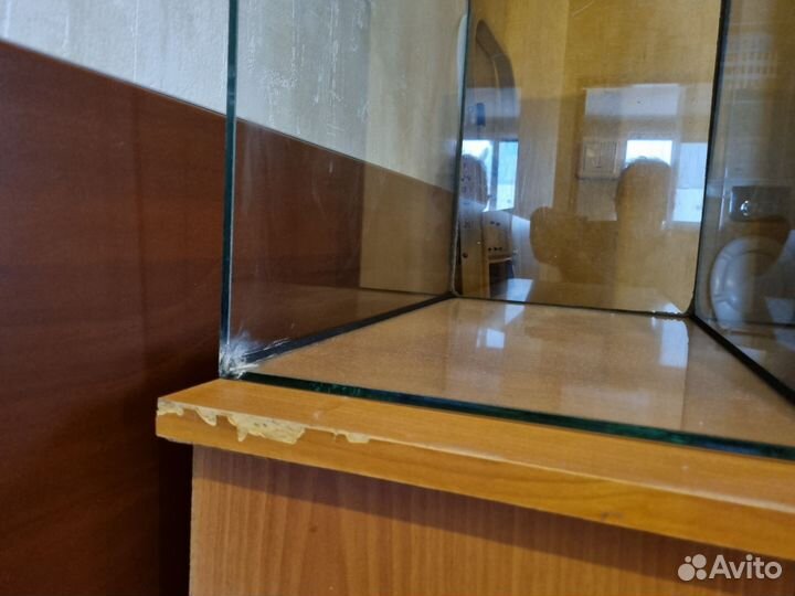 Аквариум с тумбой