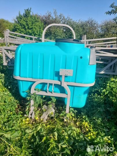 Опрыскиватель навесной он 600 бу