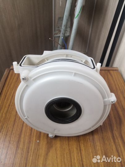 Мотор и корпус отсека от пылесоса Samsung SD-9480
