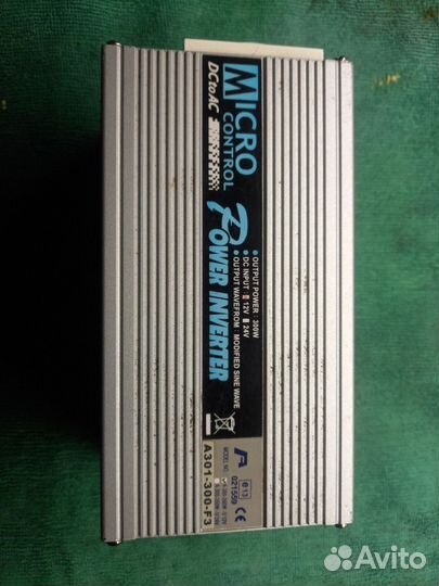 Инвертор 12 220