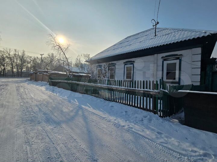 Дом 61 м² на участке 6 сот.