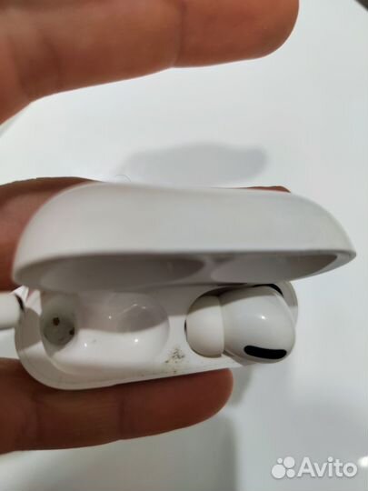 Продам airpods pro 1