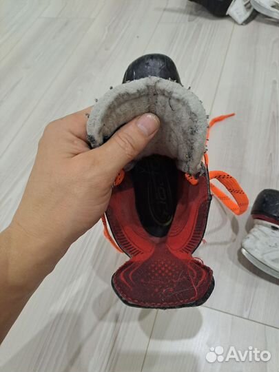 Хоккейные коньки bauer X 2,7