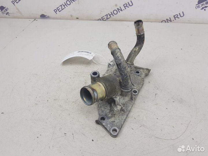 Фланец системы охлаждения Nissan Note