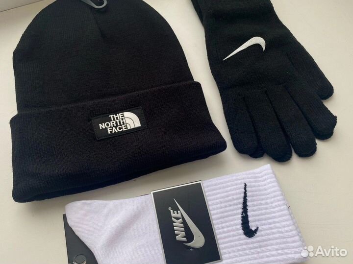 Зимний Комплект 3В1 Шапка TNF и перчатки nike