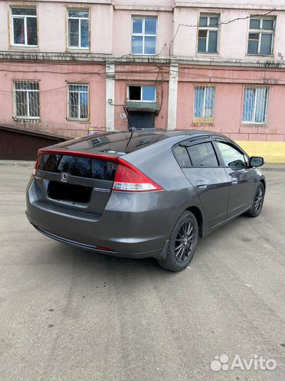 Honda Insight Hybrid в аренду с выкупом