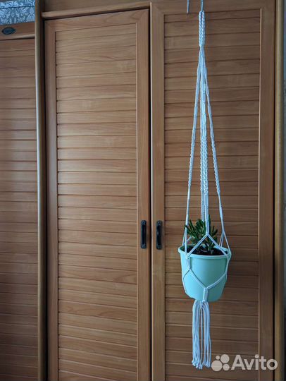 Кашпо подвесное макраме