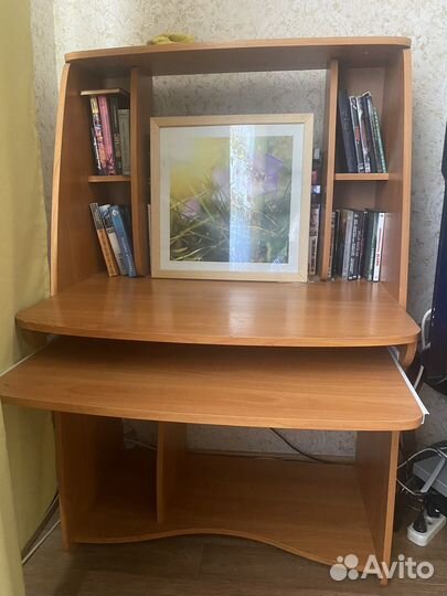 Компьютерный стол бесплатно