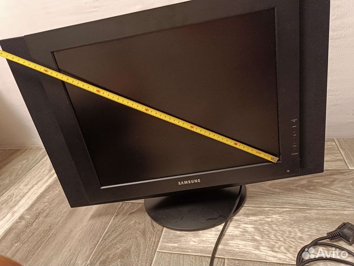 Телевизор samsung