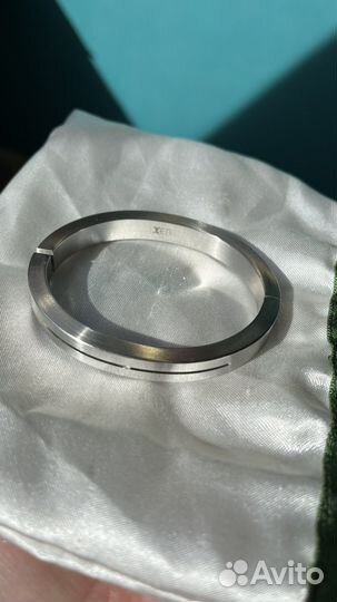 Браслет хеn с алмазом