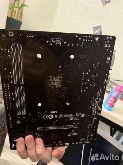 Материнская плата am4