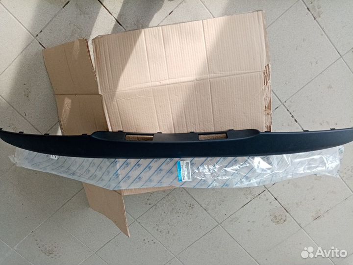 Накладка заднего бампера Hyndai