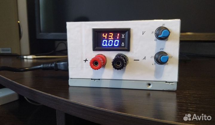 Зарядное устройство на 26 и 30 вольт