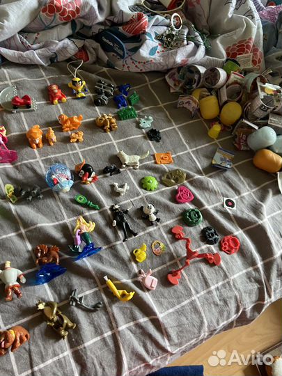 Игрушки из киндера