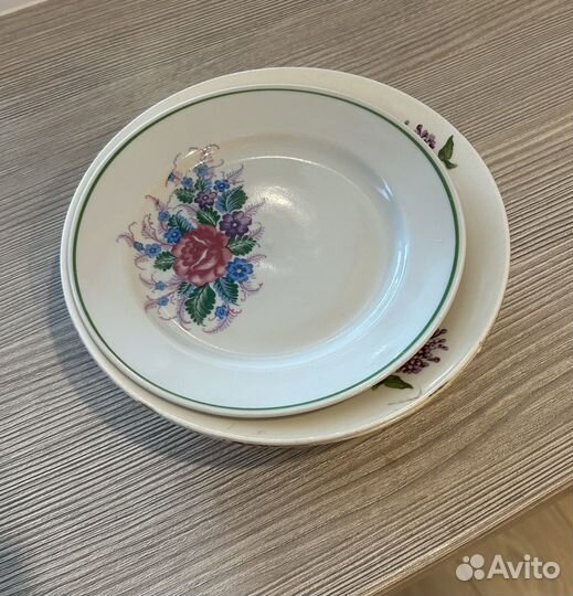 Посуда(тарелки)