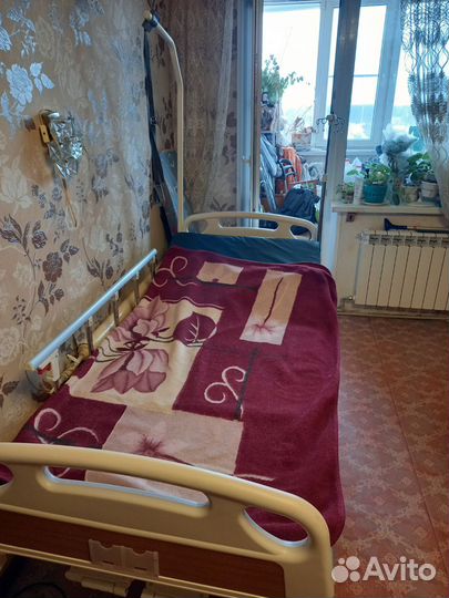 Функциональная кровать для лежачих больных