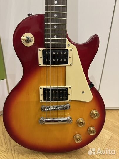 Электрогитара Epiphone les paul 100