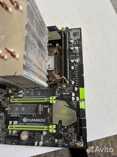 Материнская плата с процессором xeon
