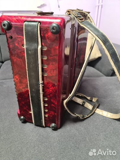 Баян Weltmeister Fionetta