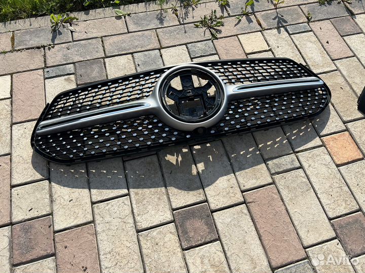 Решетка mercedes 167