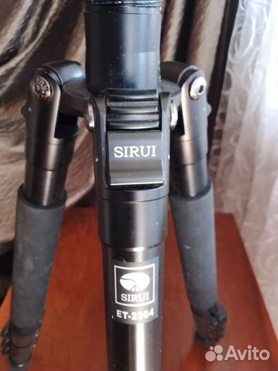 Штатив для фотоаппарата