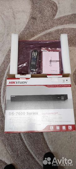 Видеорегистратор NVR hikvision