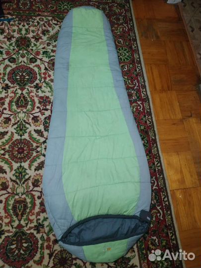 Спальные мешки Rock Empire, Deuter, TNF