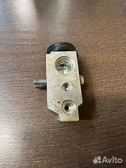 Клапан trv Kia Rio 3 QB C4FC 2015