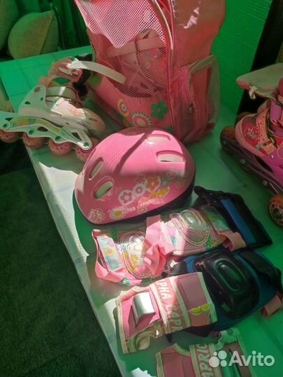 Роликовые коньки