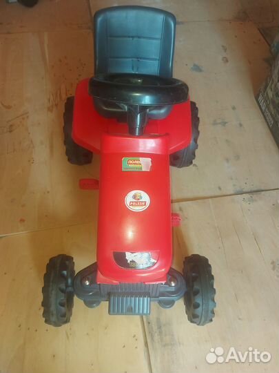 Детский транспорт, трактор педальный с прицепом