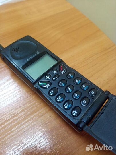 Телефон ericsson LX 700