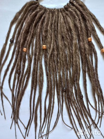 Шиньон из де-дред, де дреды