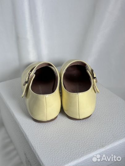 Желтые лаковые туфли Age Of Innocence (27)