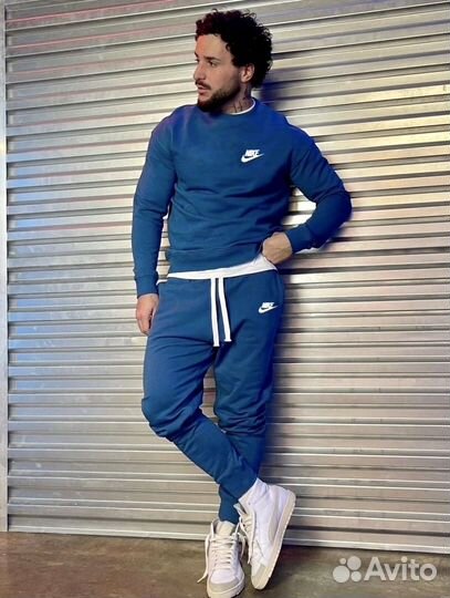 Костюм Nike
