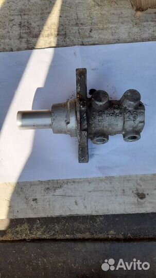 Главный тормозной цилиндр Форд Транзит 2.4 115л.с