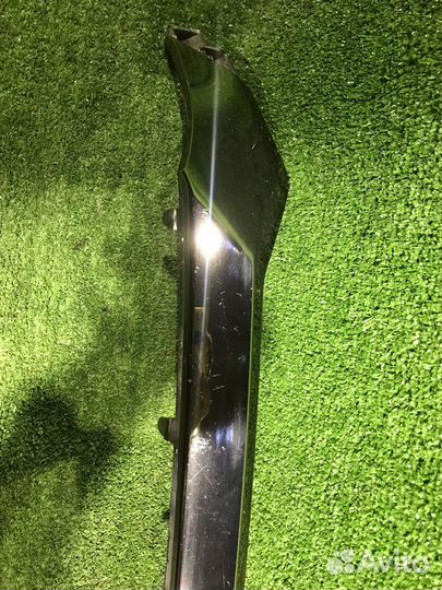 Накладка решетки радиатора Hyundai Santa Fe 4