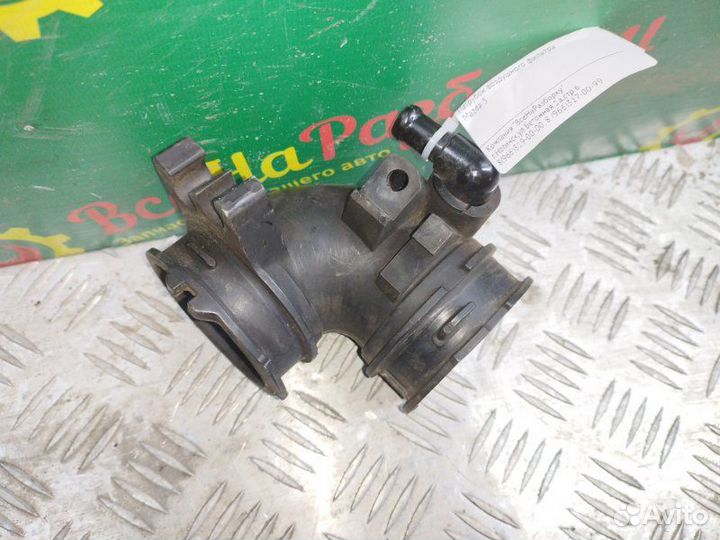 Патрубок воздушного фильтра Mazda 3