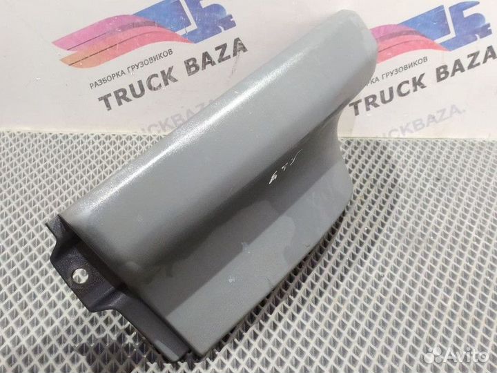 Планка над фарой правая Scania 5-series