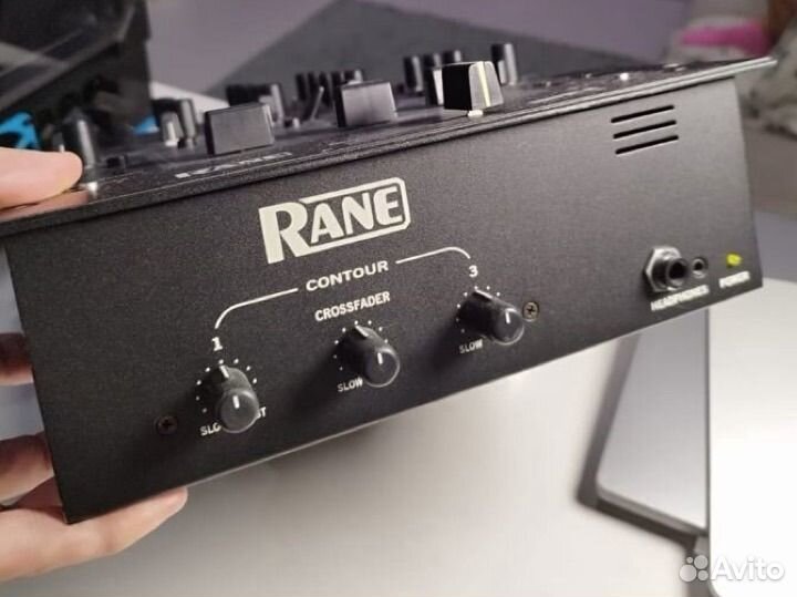 Аналоговый пульт Rane