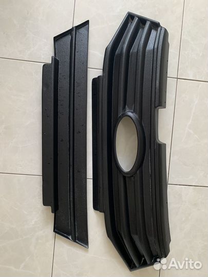 Зимняя зашита радиатора Лада Веста