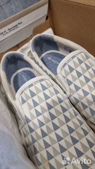 Слипоны Lacoste