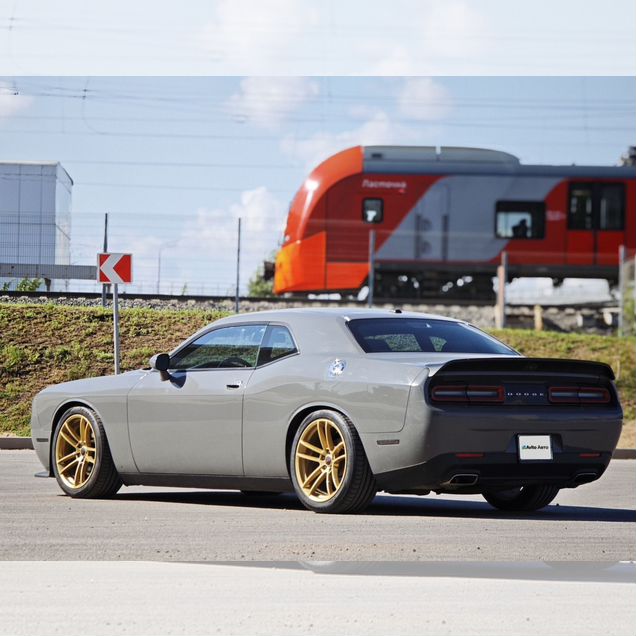 Dodge Challenger 3.6 AT, 2017, 152 213 км