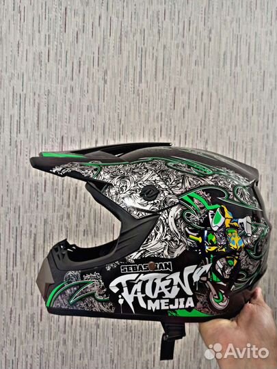 Шлем для мотокросса